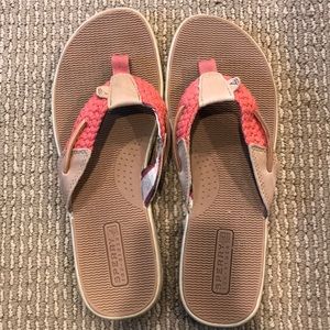 Sperry Parrotfish Sahara Sandal! Great for summer!